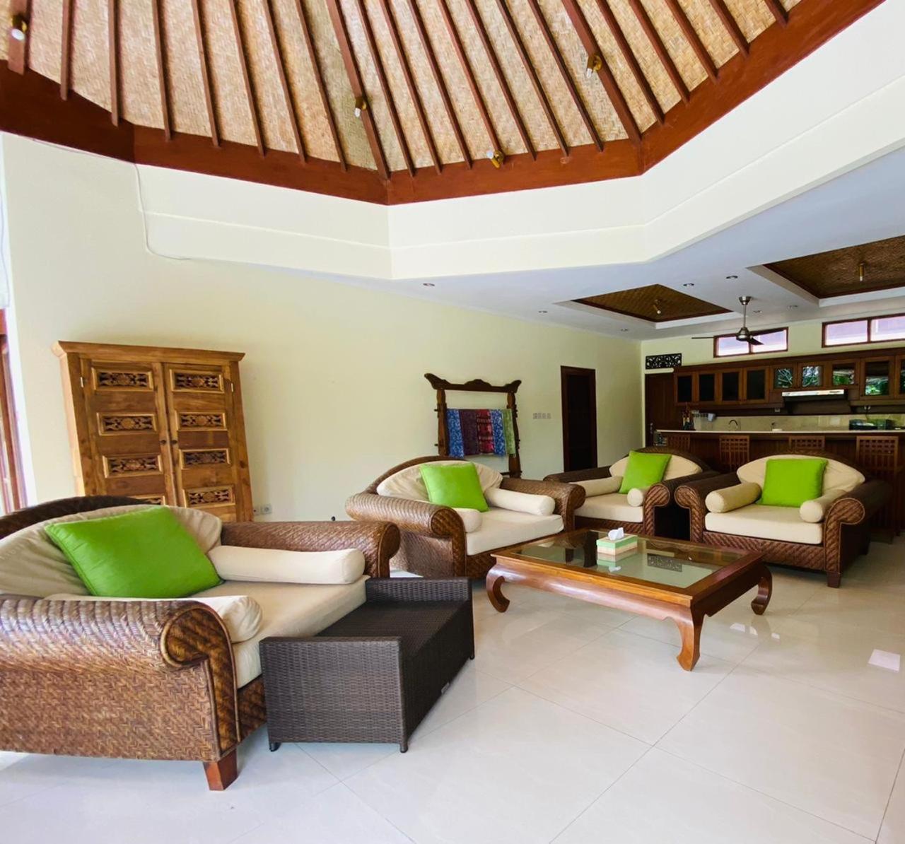 Bali Jade Villas Sanur Екстериор снимка
