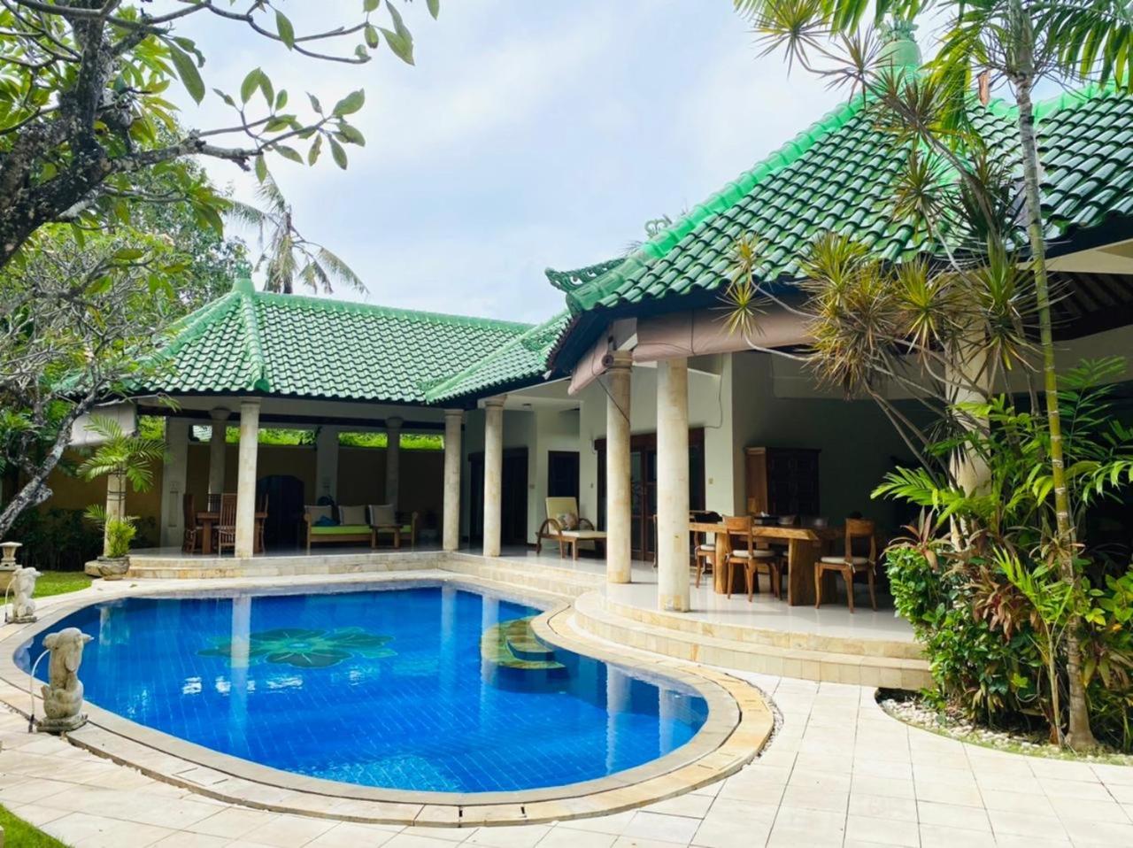 Bali Jade Villas Sanur Екстериор снимка