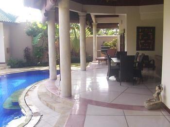 Bali Jade Villas Sanur Екстериор снимка